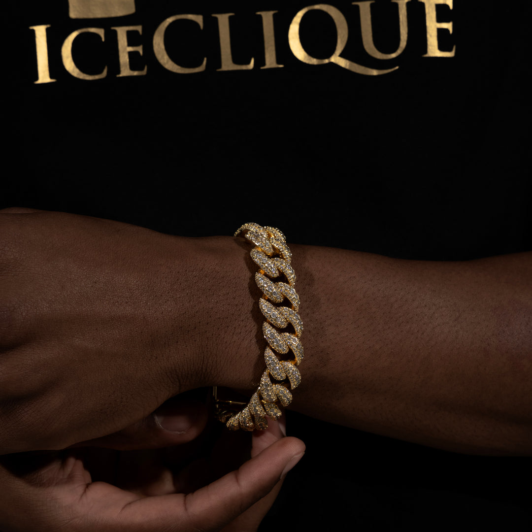 18MM Micro Pave Cuban Bracelet - Moissanite & S925 - ICECLIQUE JEWELRY