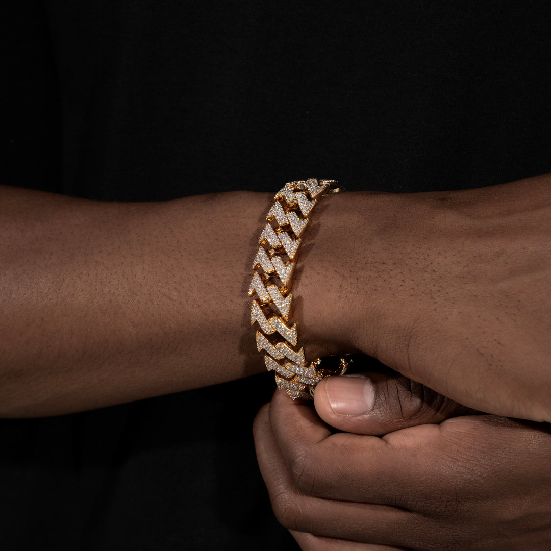18MM Micro Pave Edged Cuban Bracelet - ICECLIQUE JEWELRY