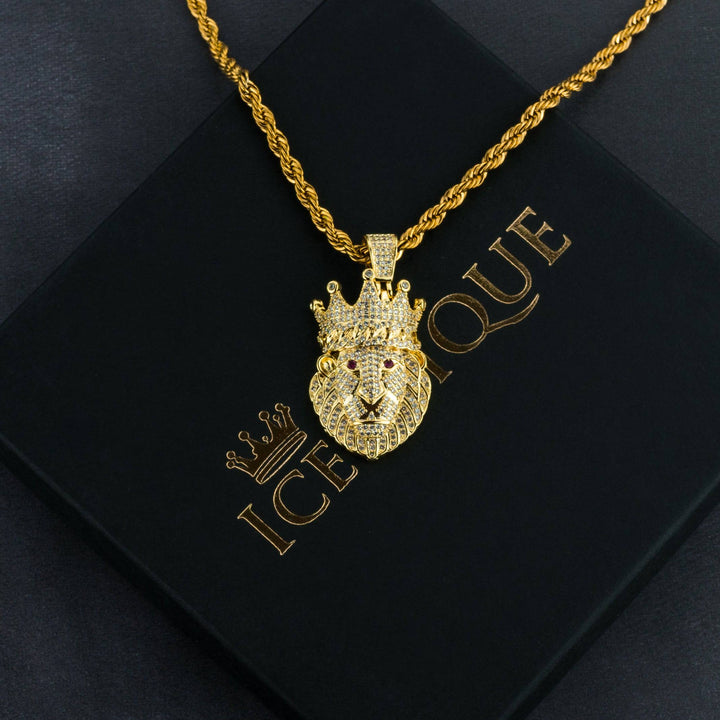 Iced Lion Pendant - ICECLIQUE JEWELRY