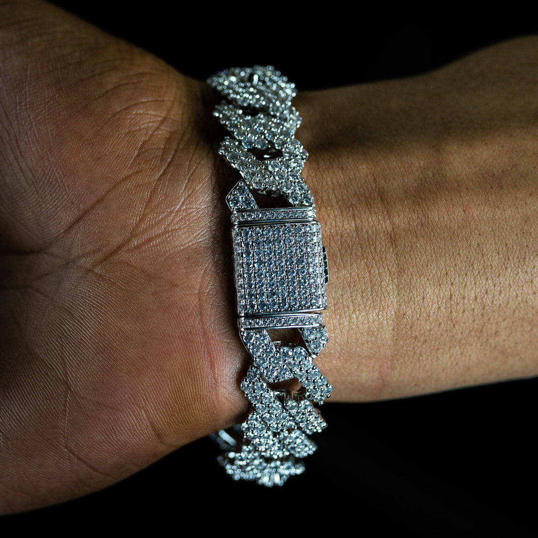 17mm Prong Bracelet - ICECLIQUE JEWELRY