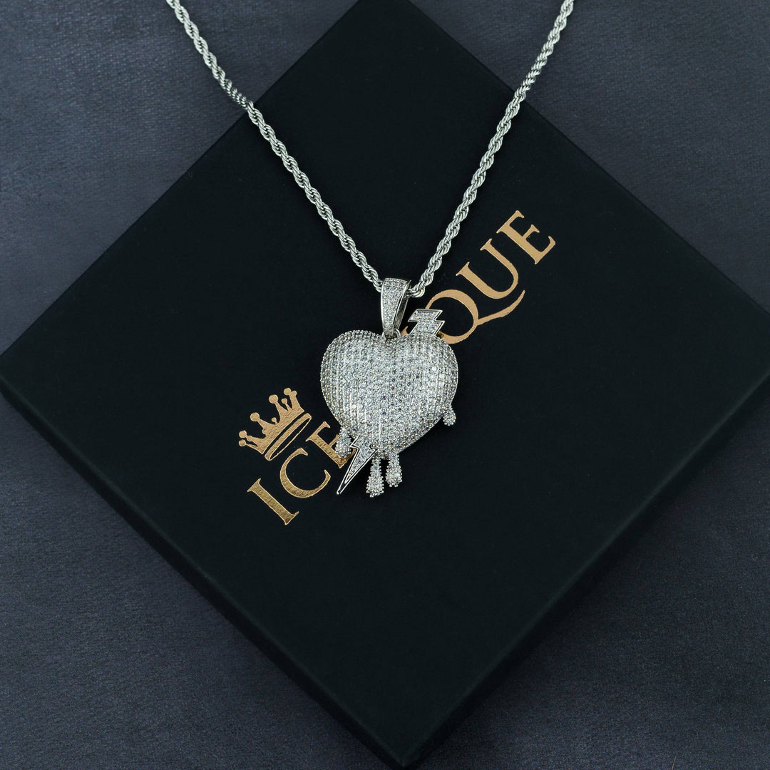 Lightning Heart Pendant - ICECLIQUE JEWELRY