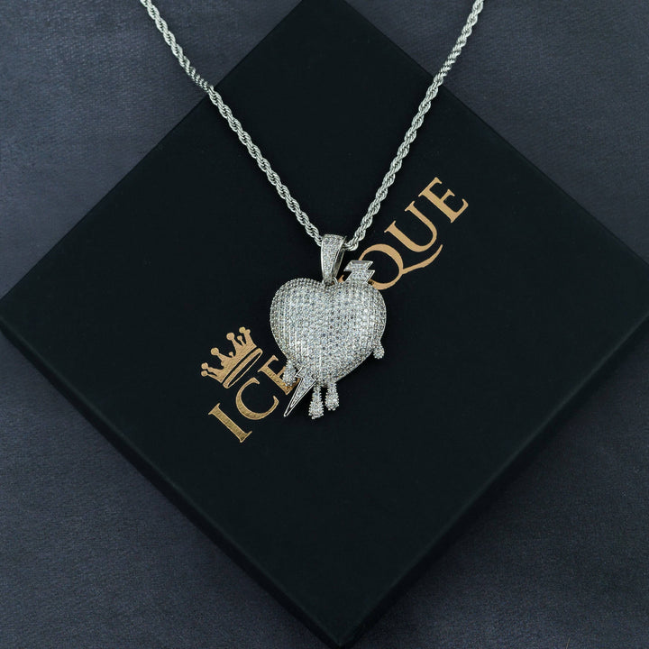 Lightning Heart Pendant - ICECLIQUE JEWELRY