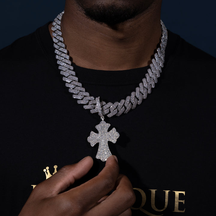 Iced Cross Pendant - ICECLIQUE JEWELRY
