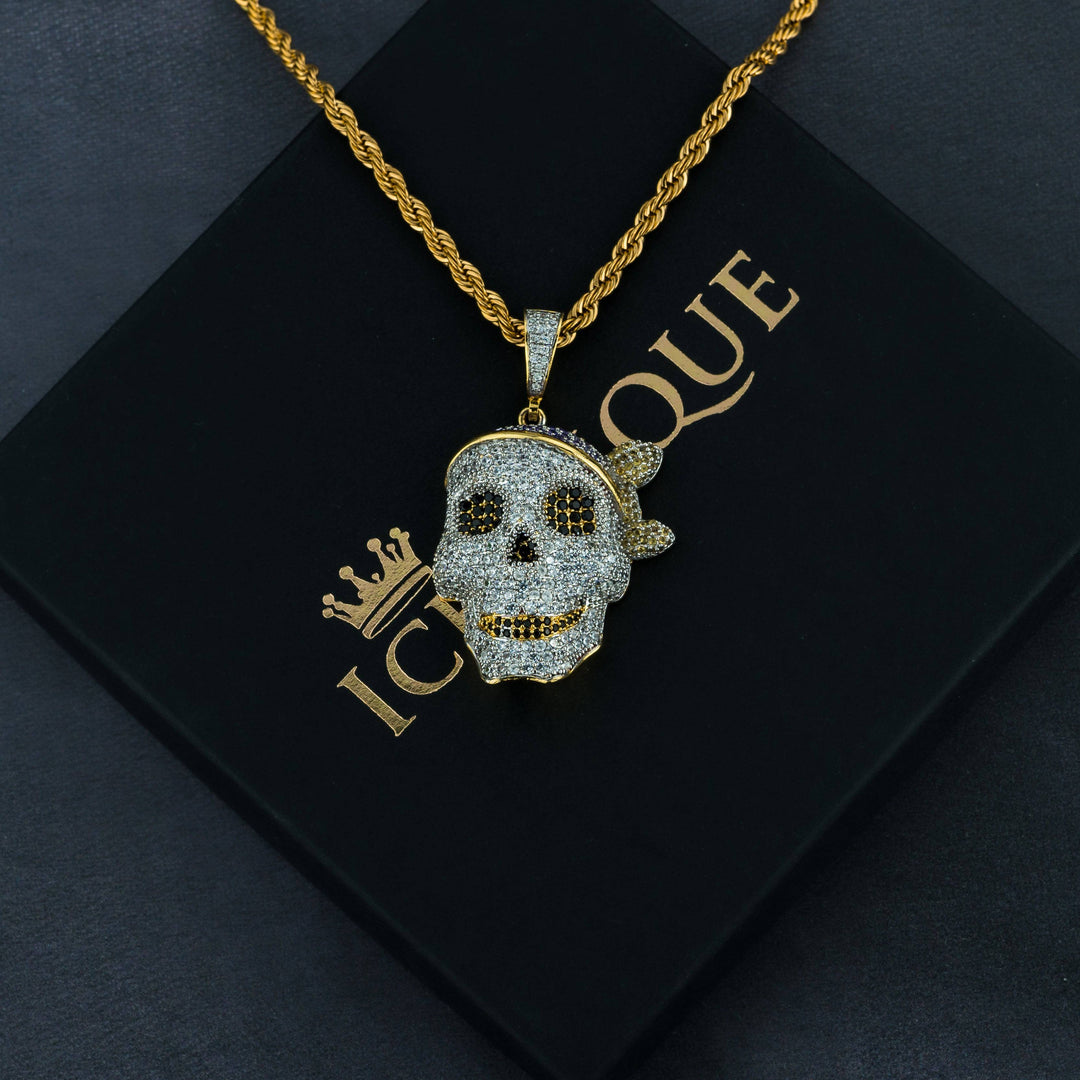 Pirate Skull Pendant - ICECLIQUE JEWELRY