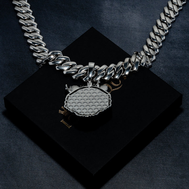 Iced Crowned Lion Pendant - ICECLIQUE JEWELRY