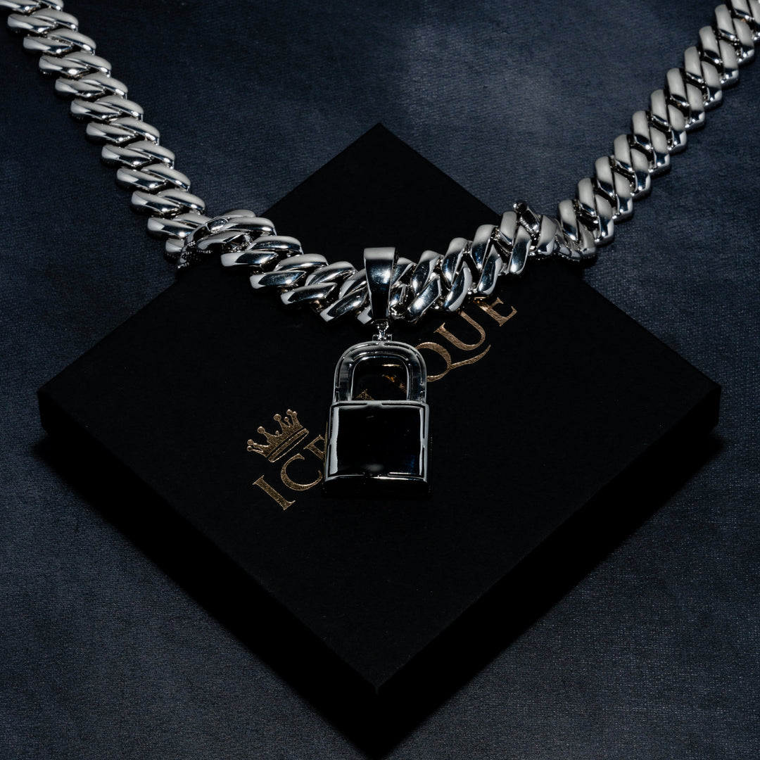 Iced Padlock Pendant - ICECLIQUE JEWELRY