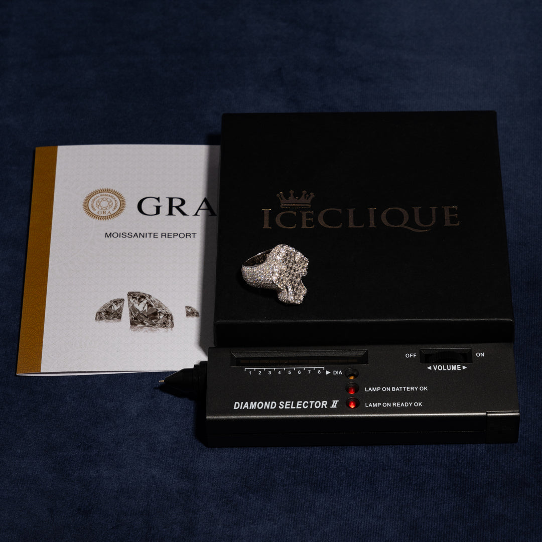 Baguette Cross Ring - Moissanite & S925 - ICECLIQUE JEWELRY
