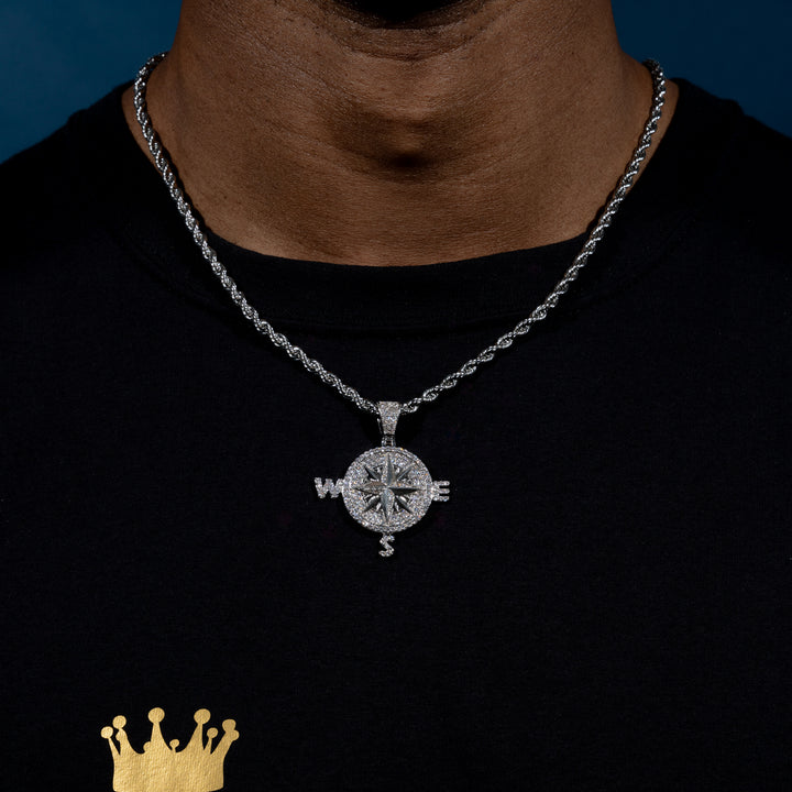Compass Pendant - ICECLIQUE JEWELRY