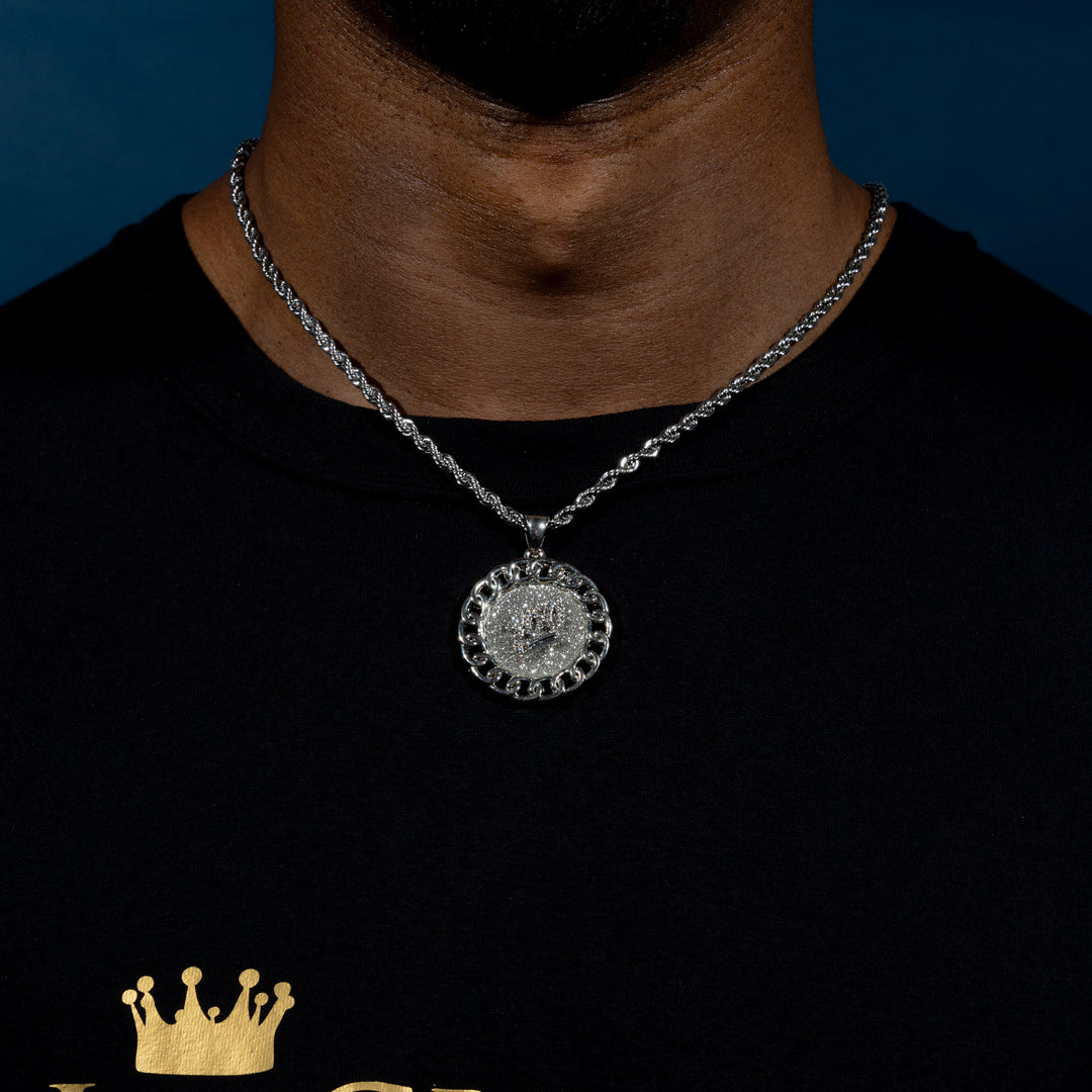 100 Round Pendant - ICECLIQUE JEWELRY