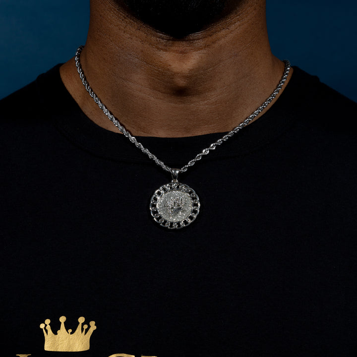 100 Round Pendant - ICECLIQUE JEWELRY