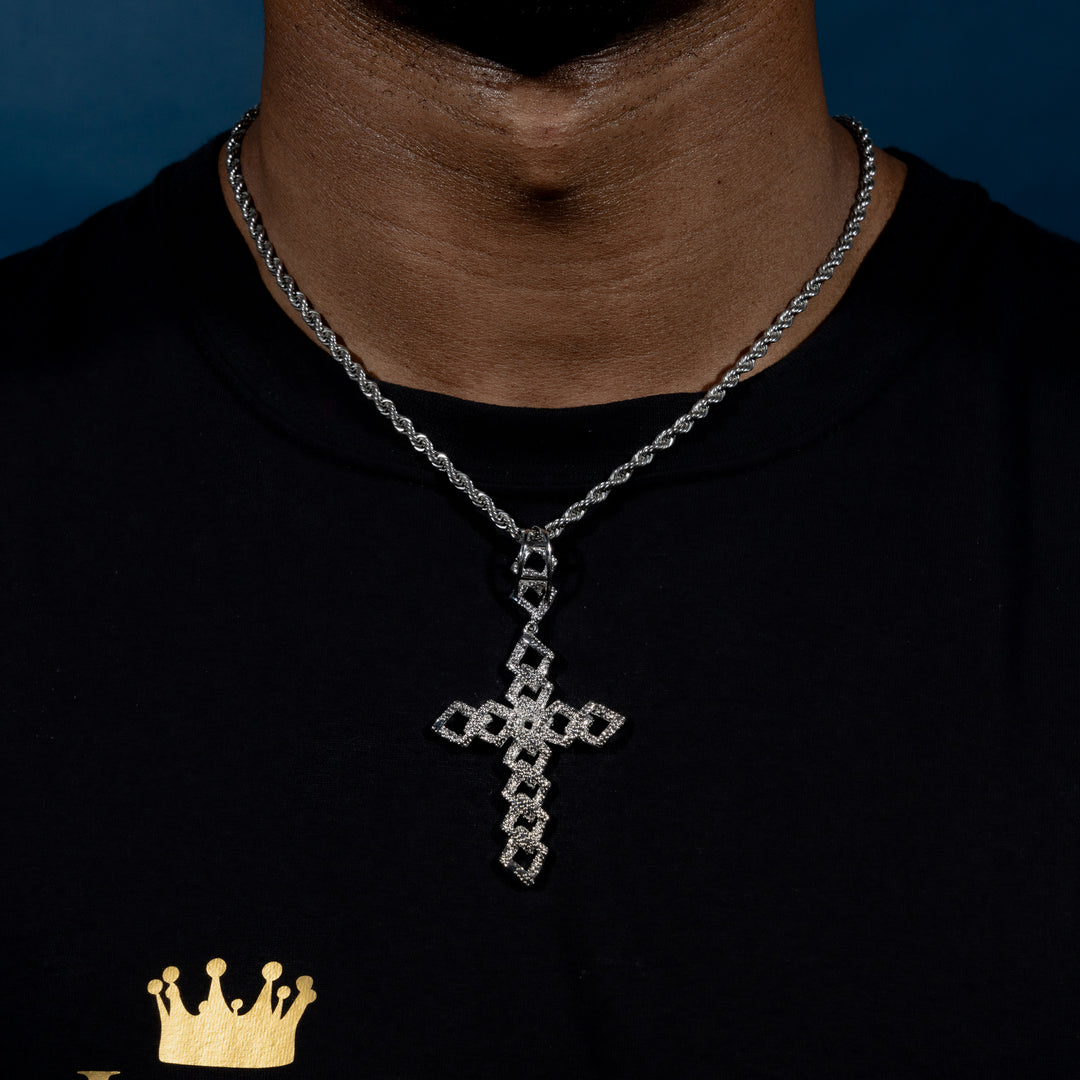 Prong Cross Pendant - ICECLIQUE JEWELRY