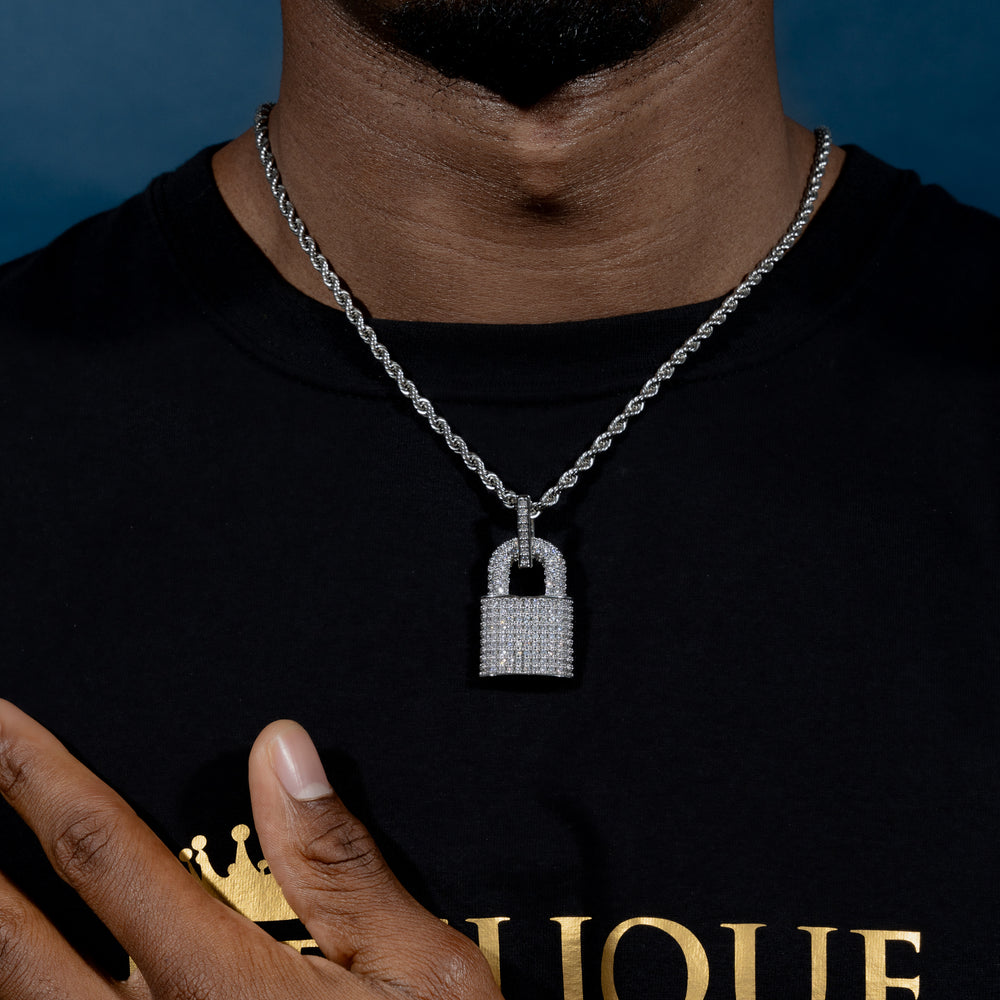Iced Padlock Pendant - ICECLIQUE JEWELRY