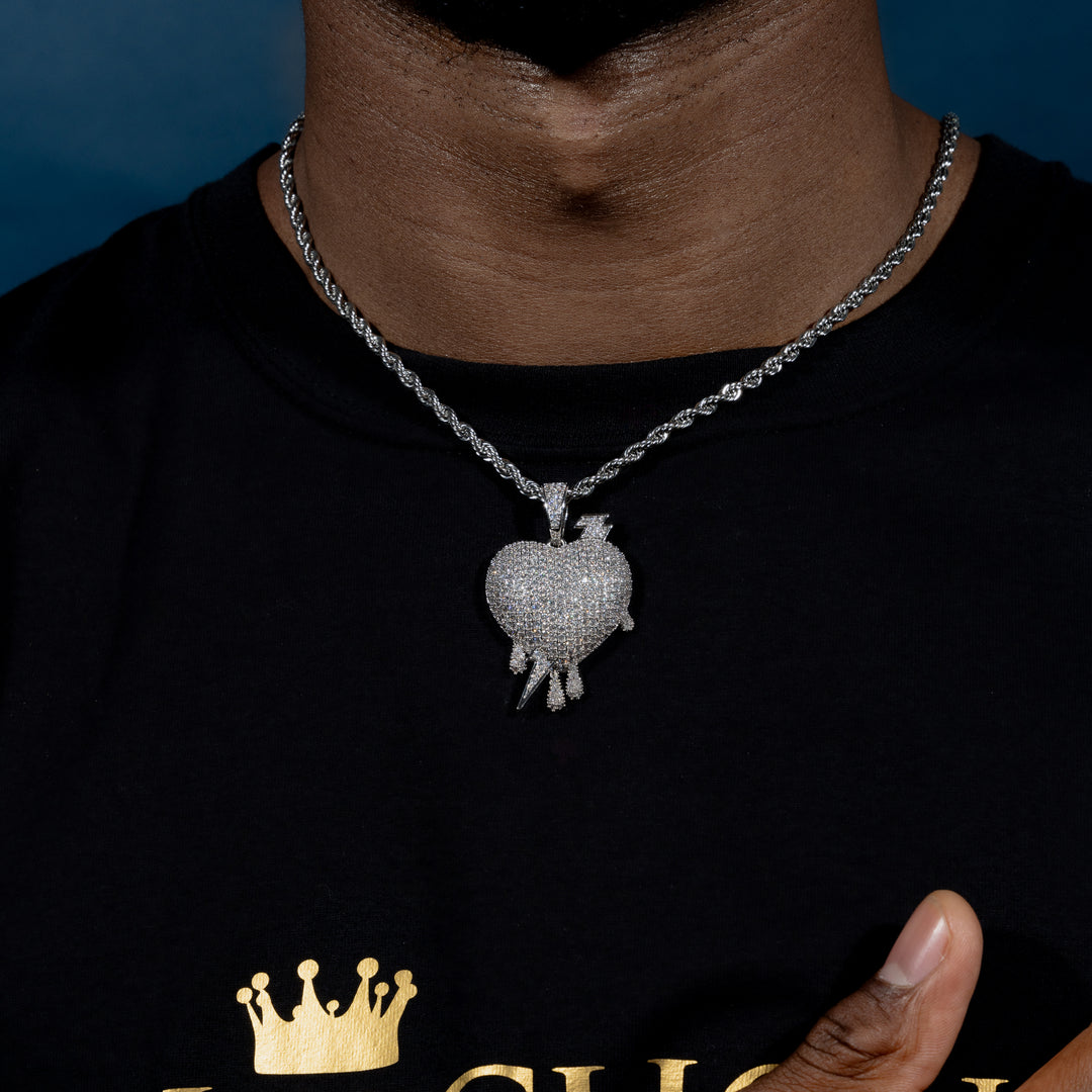 Lightning Heart Pendant - ICECLIQUE JEWELRY