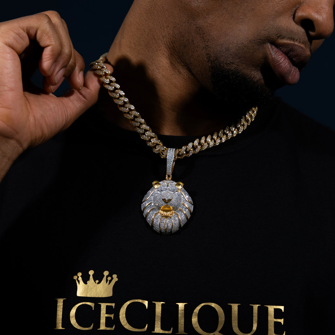 Iced Lion Pendant - ICECLIQUE JEWELRY