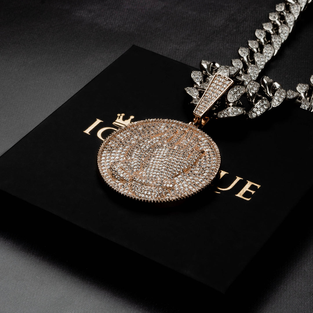 Prayer Pendant - ICECLIQUE JEWELRY