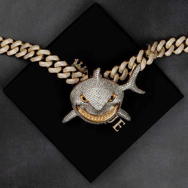 Iced Shark Pendant - ICECLIQUE JEWELRY