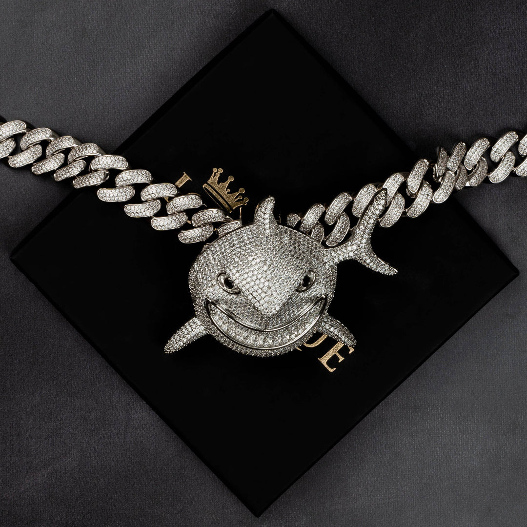Iced Shark Pendant - ICECLIQUE JEWELRY