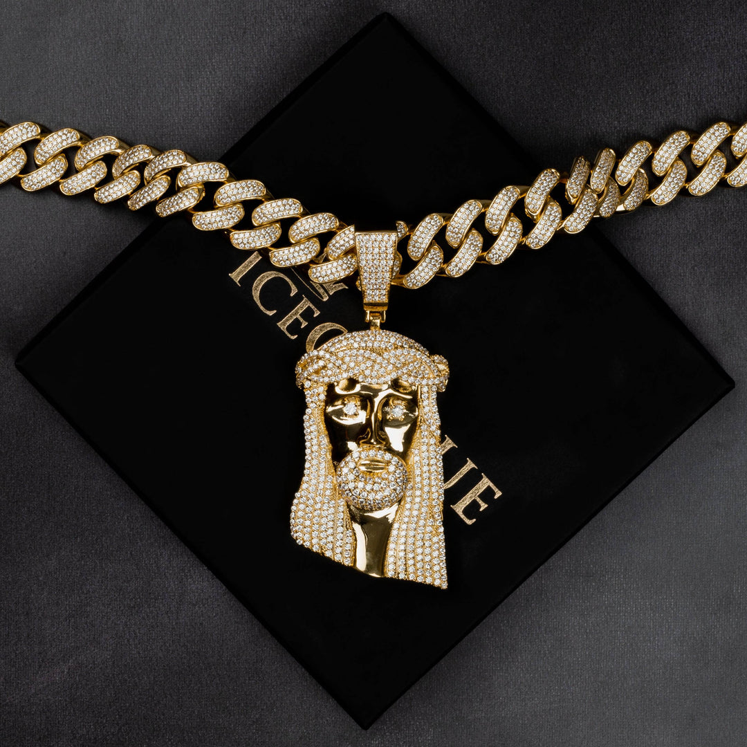 Iced Savior Pendant - ICECLIQUE JEWELRY