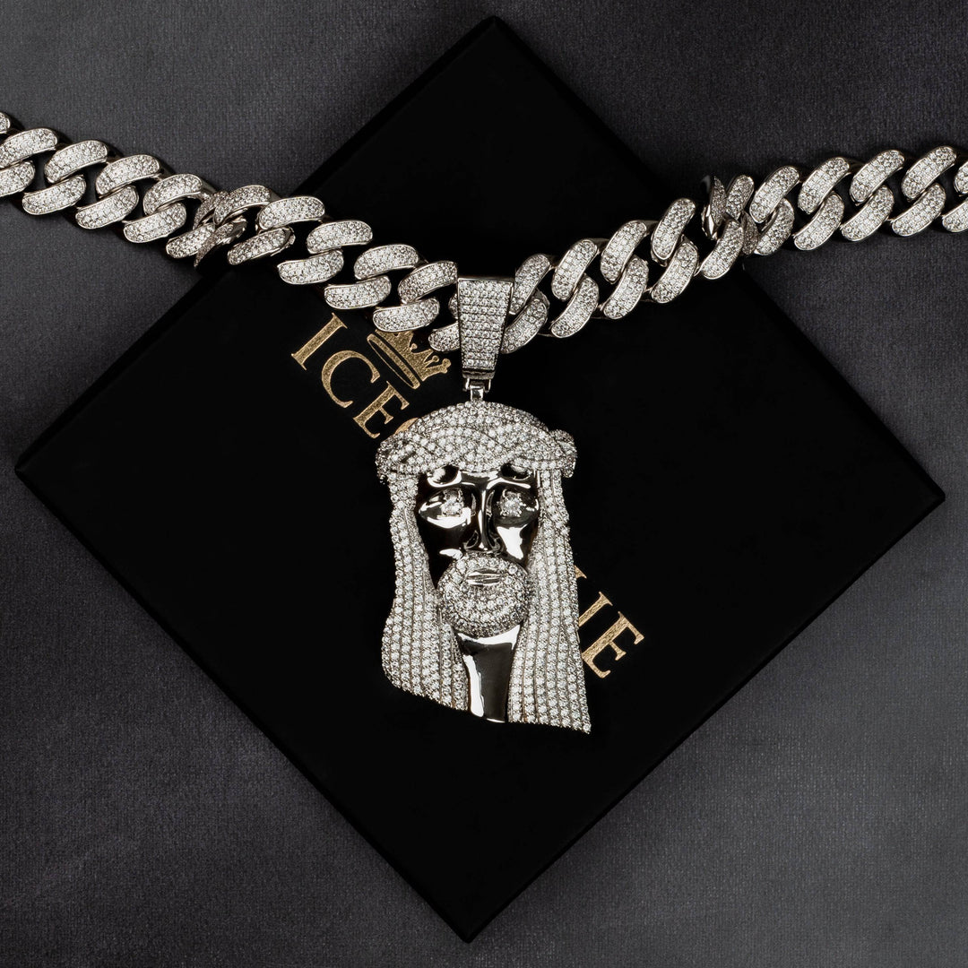 Iced Savior Pendant - ICECLIQUE JEWELRY