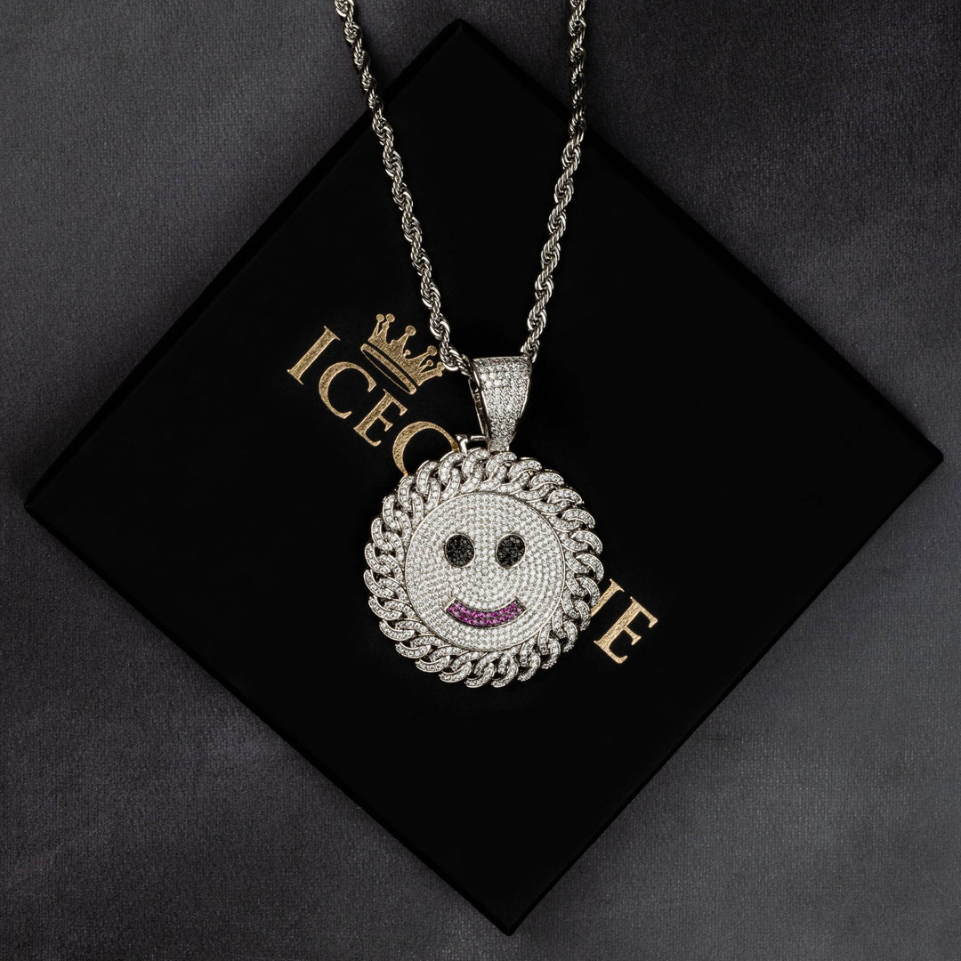 Round Smiley Pendant - ICECLIQUE JEWELRY