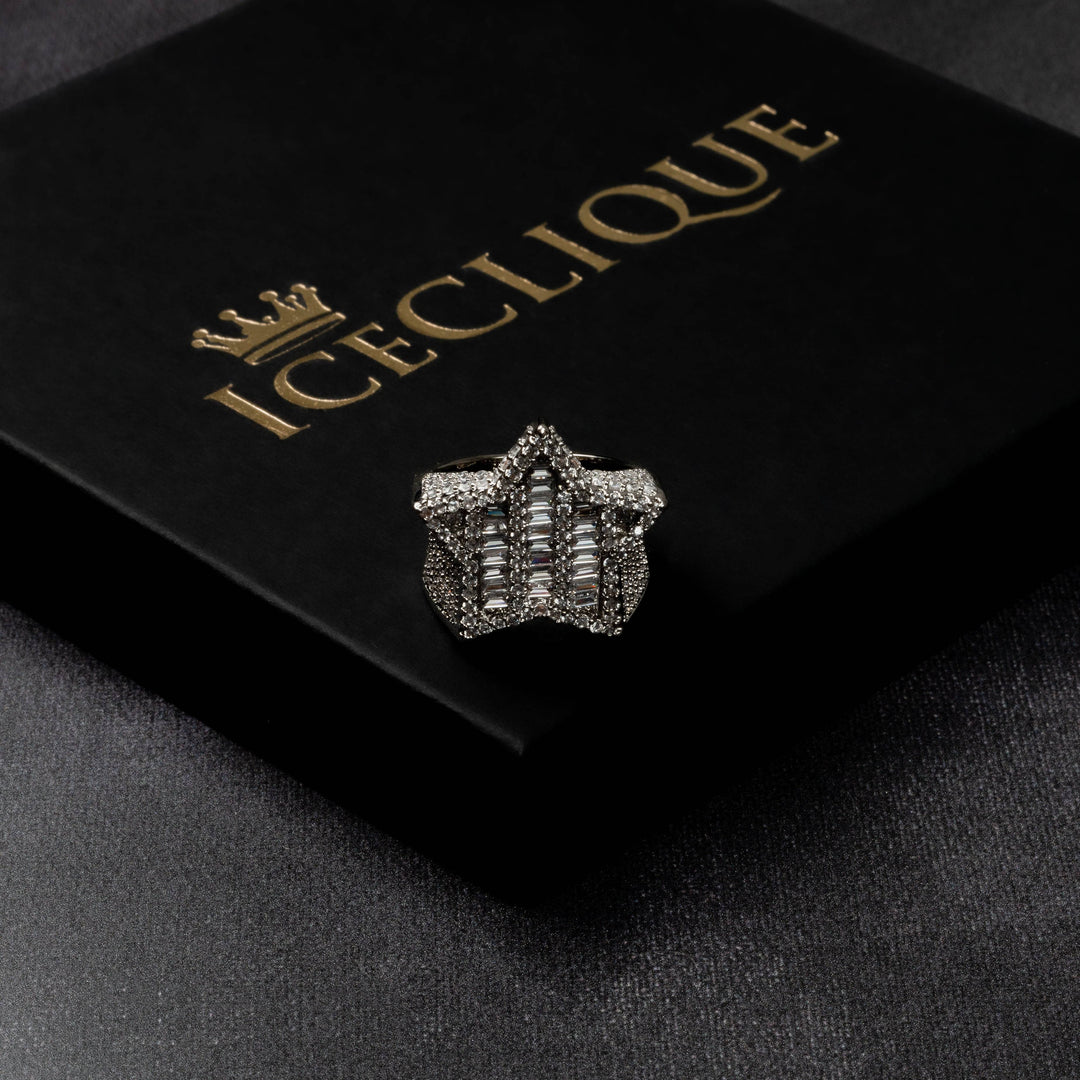 Iced Star Ring - ICECLIQUE JEWELRY