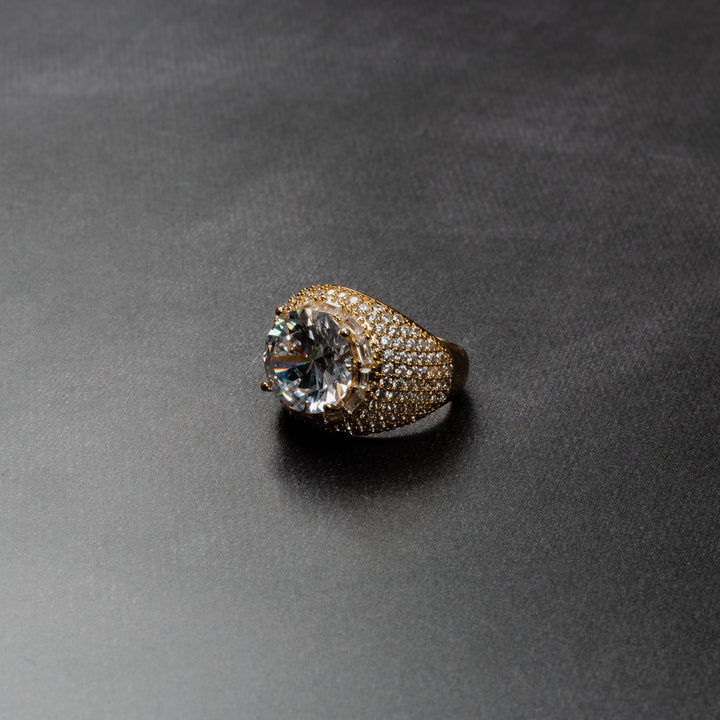 Iced Royal Ring - ICECLIQUE JEWELRY