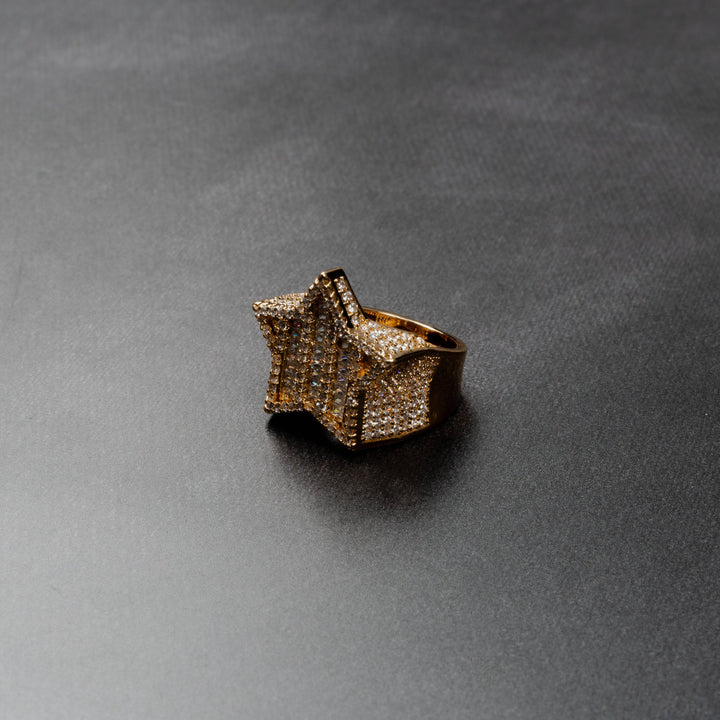 Iced Star Ring - ICECLIQUE JEWELRY
