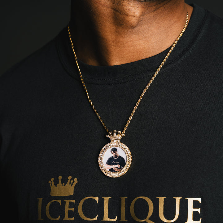 Crowned Custom Photo Pendant - ICECLIQUE JEWELRY