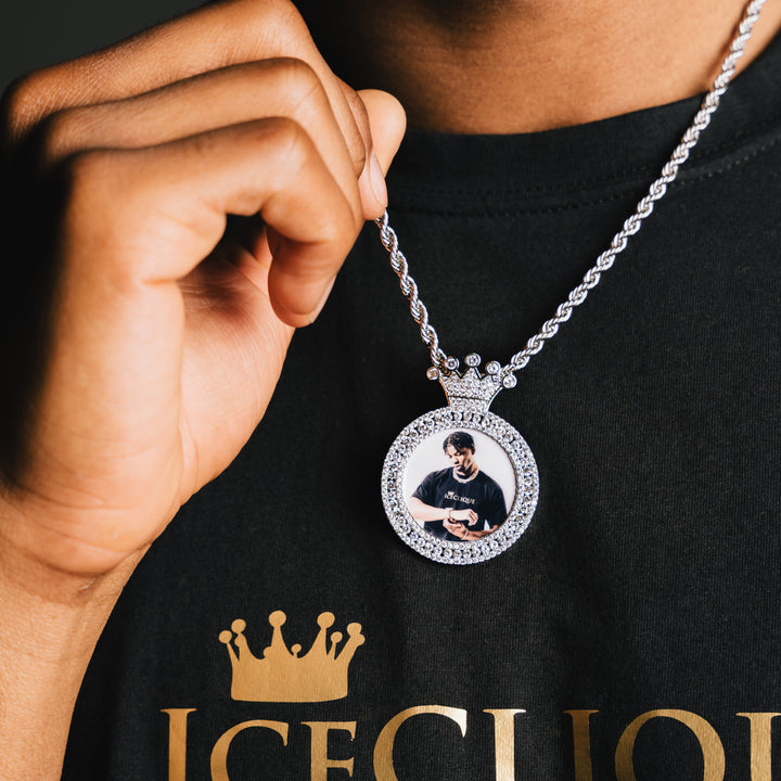 Crowned Custom Photo Pendant - ICECLIQUE JEWELRY