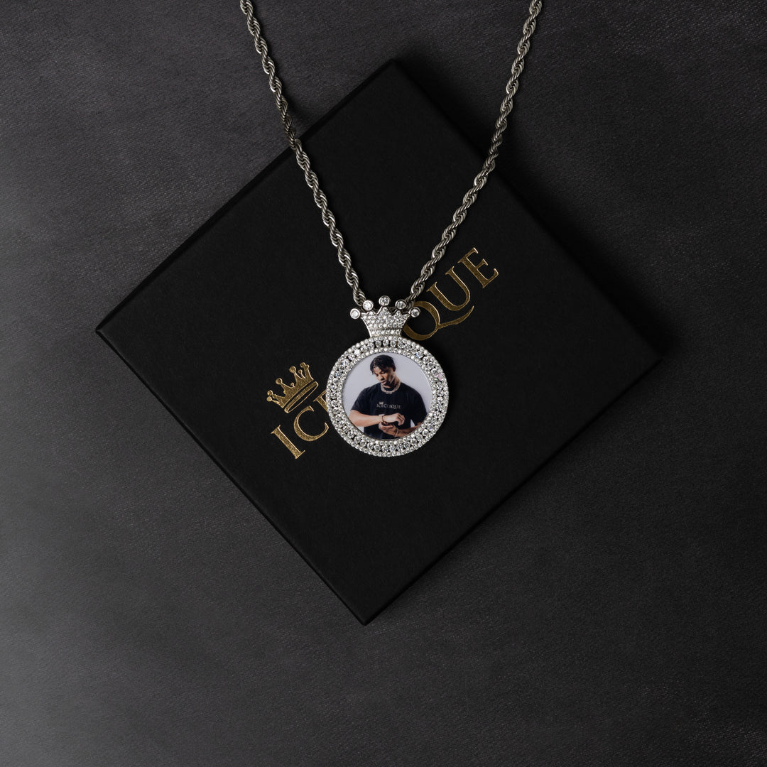Crowned Custom Photo Pendant - ICECLIQUE JEWELRY