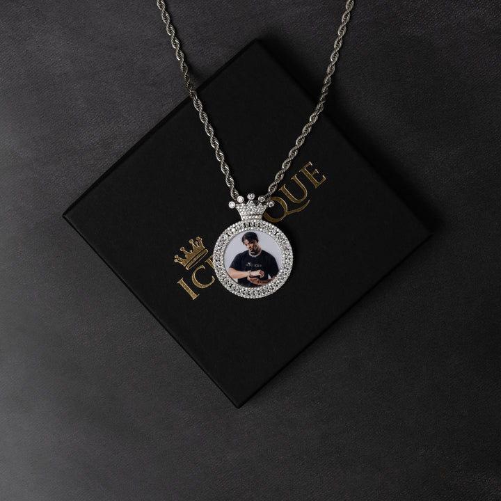 Crowned Custom Photo Pendant - ICECLIQUE JEWELRY