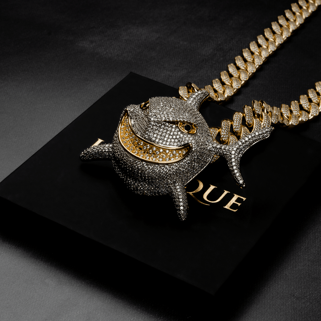 Iced Shark Pendant - ICECLIQUE JEWELRY