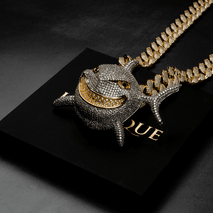 Iced Shark Pendant - ICECLIQUE JEWELRY