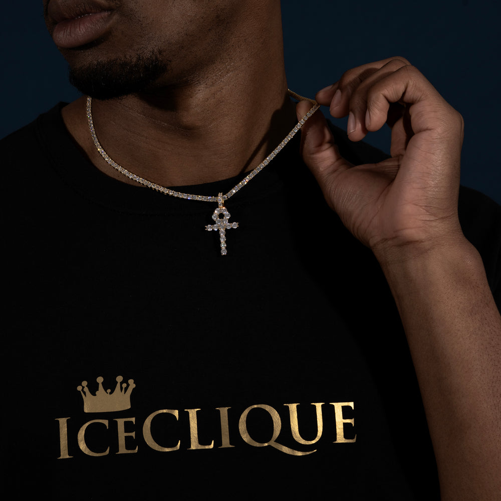 Round Cut Ankh Pendant - Moissanite & S925 - ICECLIQUE JEWELRY 