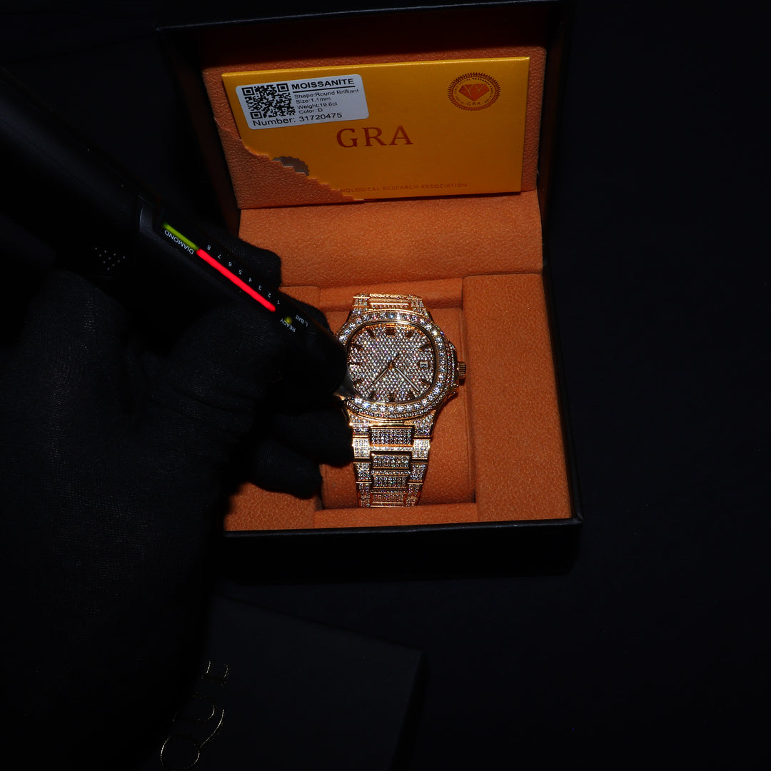 Fully Iced VVS1 Miami Watch - Moissanite - Gold