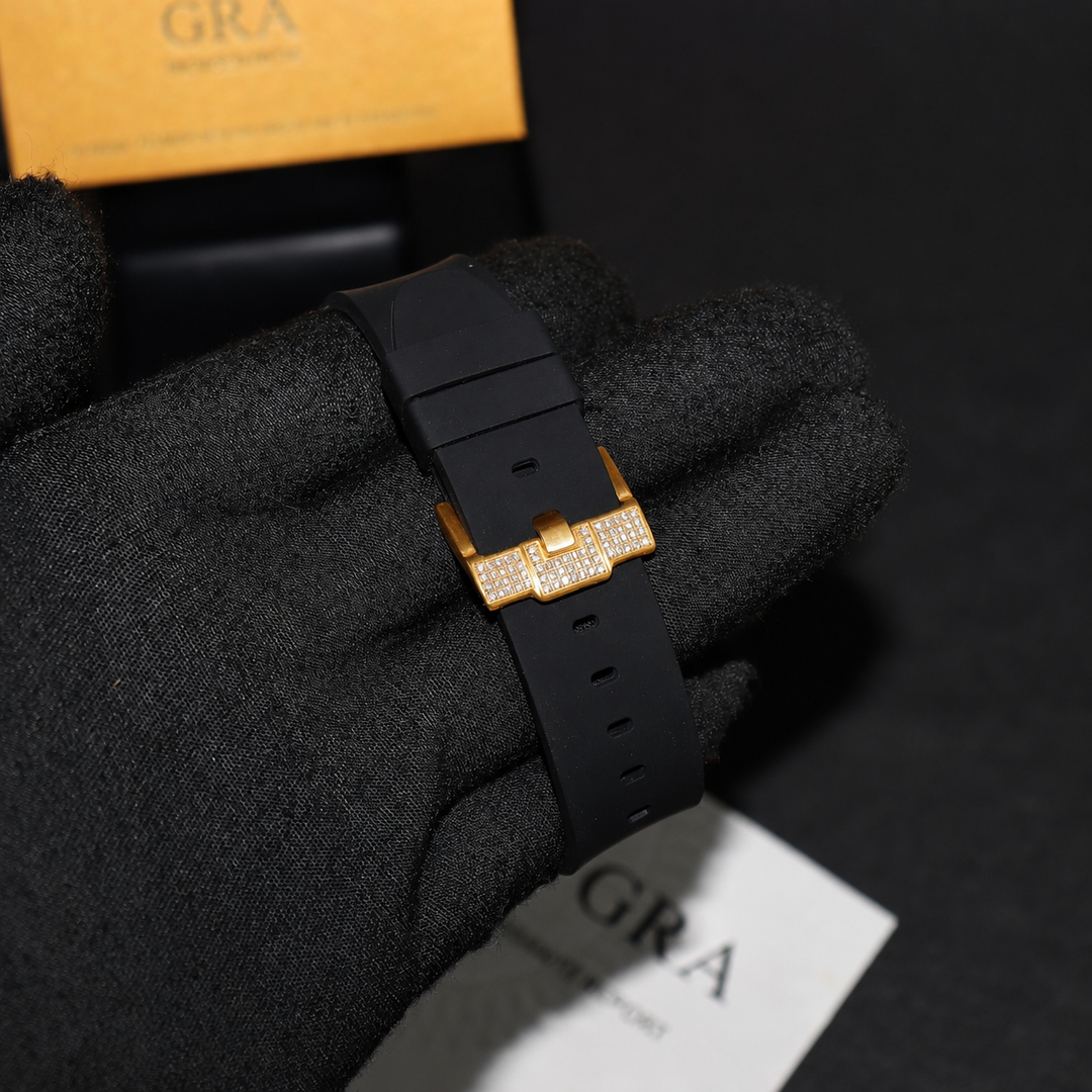 VVS1 Luxor Watch w/ Black Strap - Moissanite - Gold