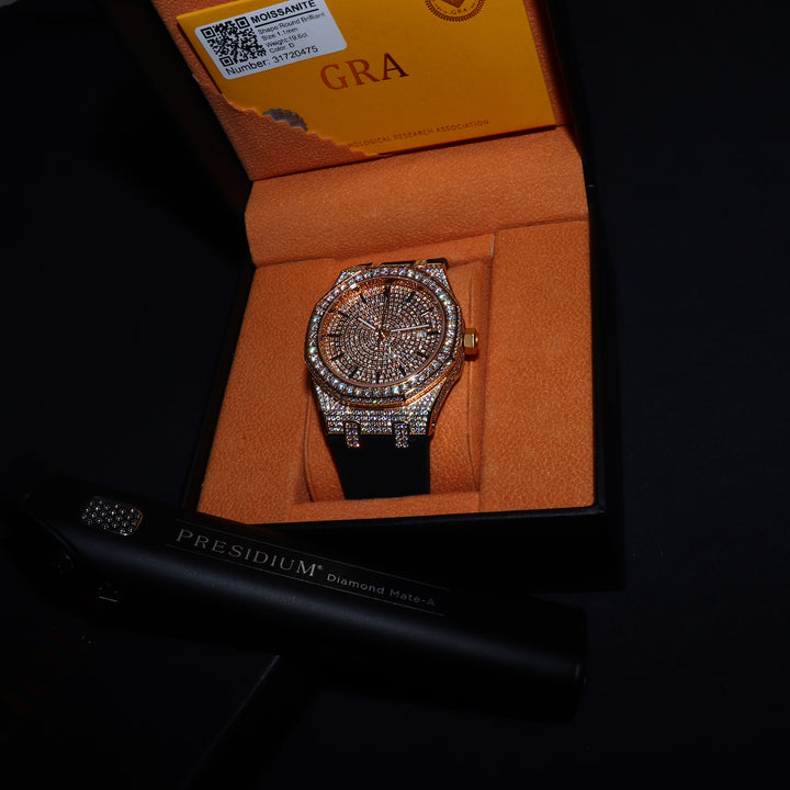 VVS1 Luxor V2 Watch w/ Black Strap - Moissanite - Gold