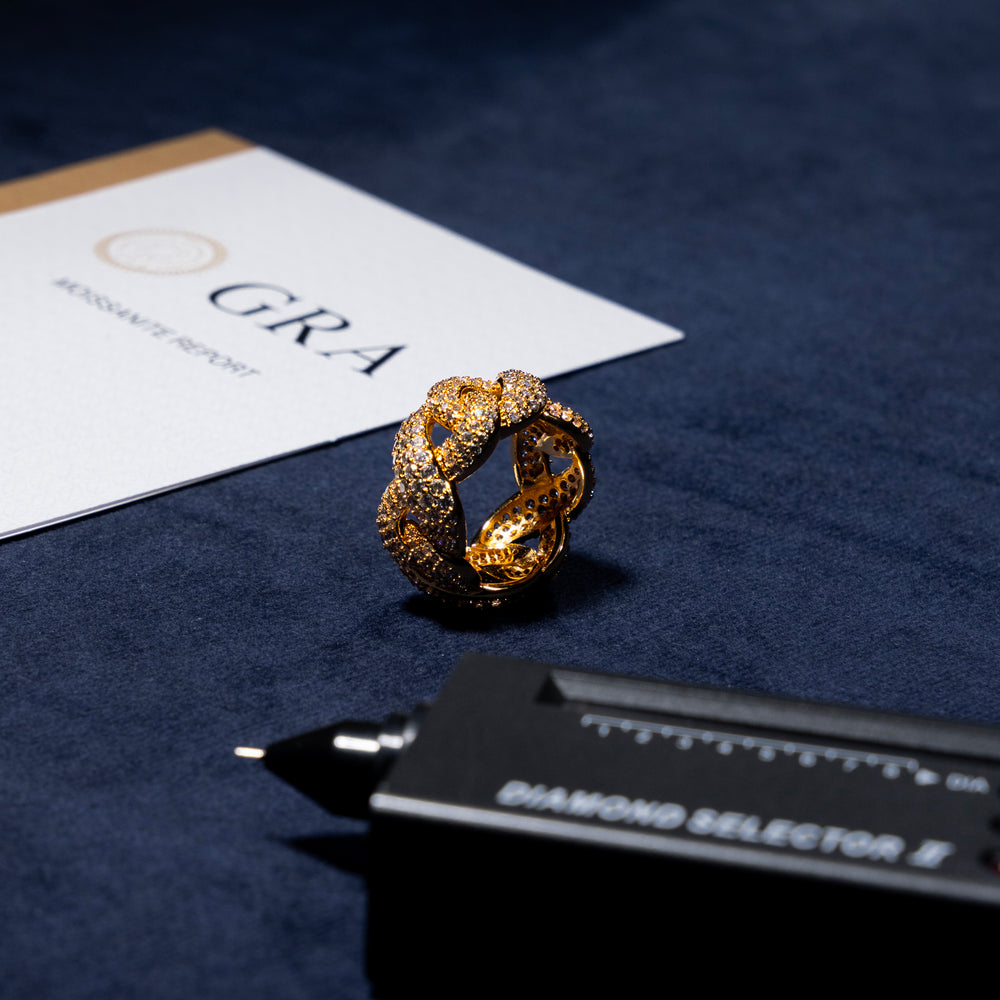 Infinity Cuban Link Ring - Moissanite & S925 - ICECLIQUE JEWELRY 