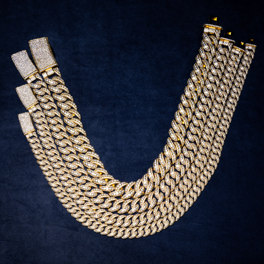 13-20MM Micro Pave Cuban Chain - Moissanite & S925