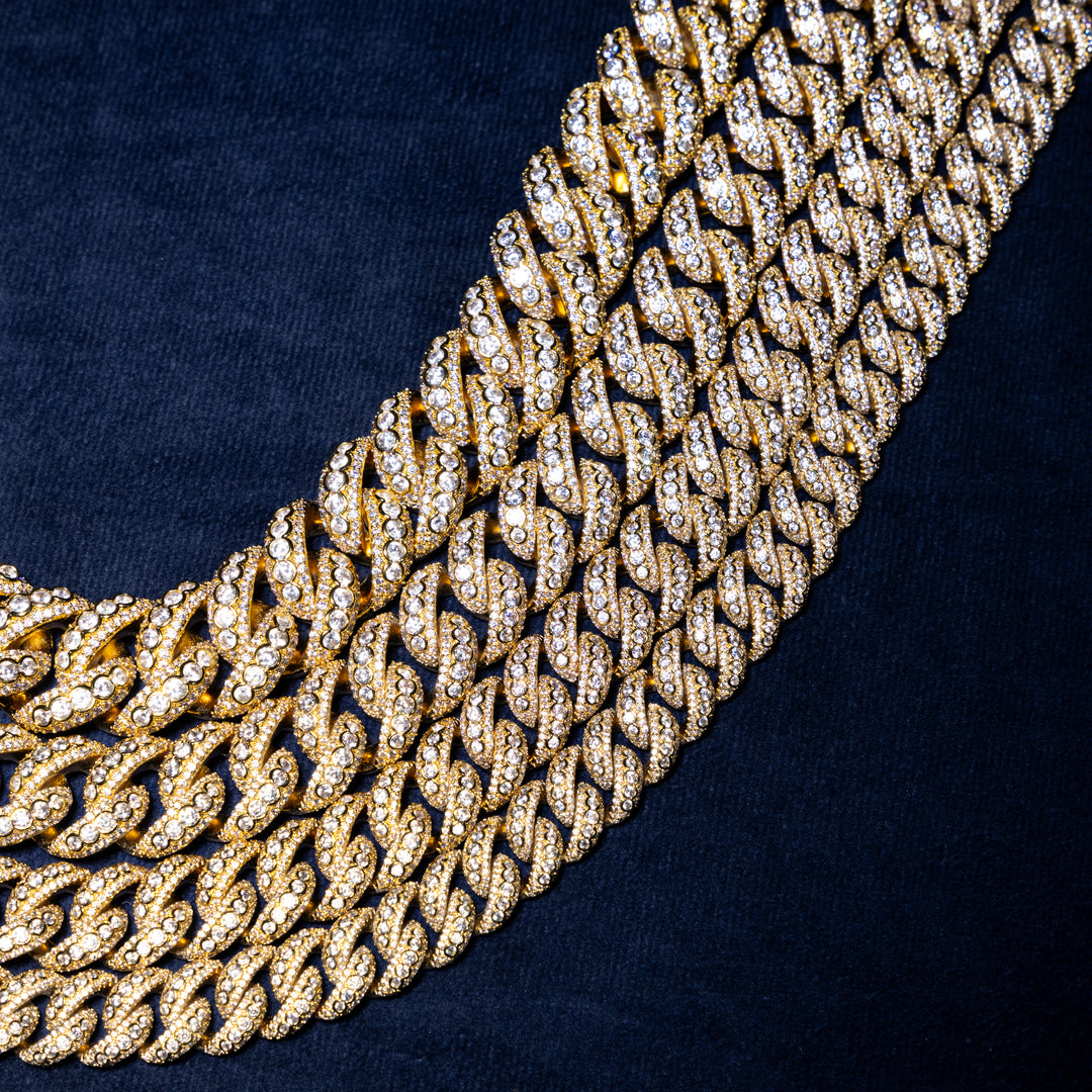 13-20MM Micro Pave Cuban Chain - Moissanite & S925