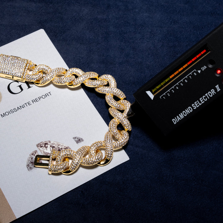 18MM Infinity Link Cuban Bracelet - Moissanite & S925