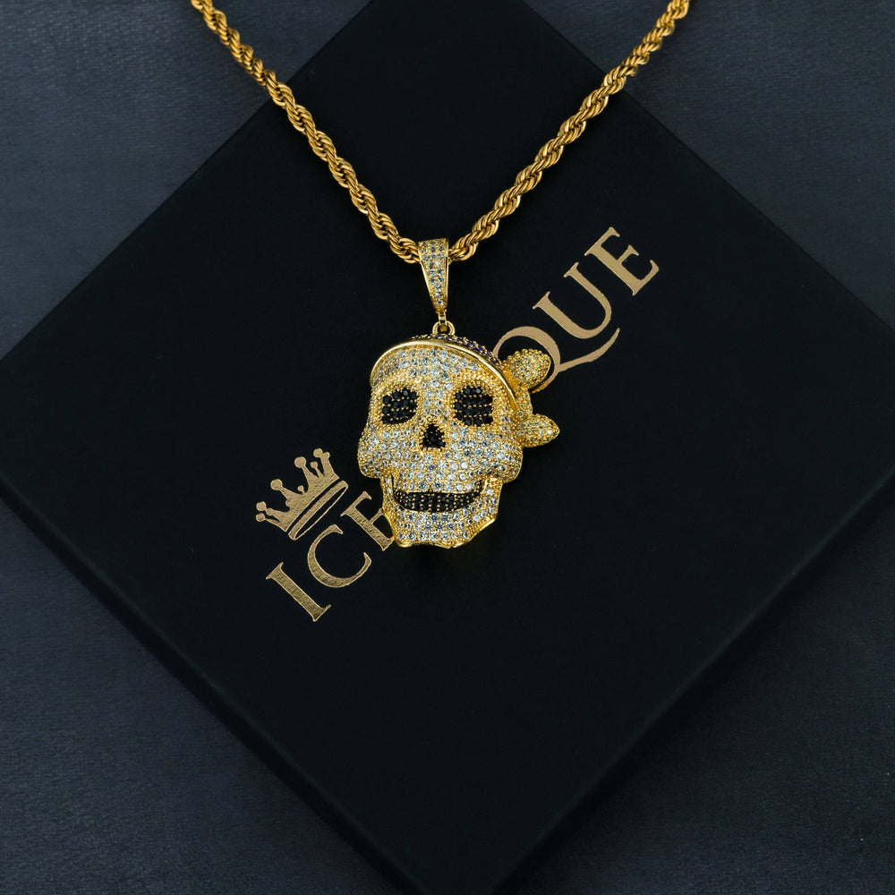 Pirate Skull Pendant - ICECLIQUE JEWELRY 