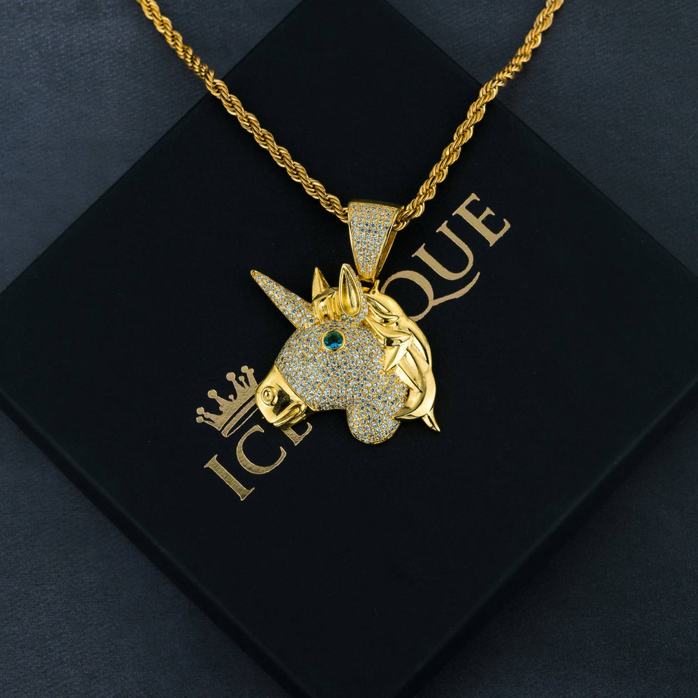 Iced Unicorn Pendant - ICECLIQUE JEWELRY 