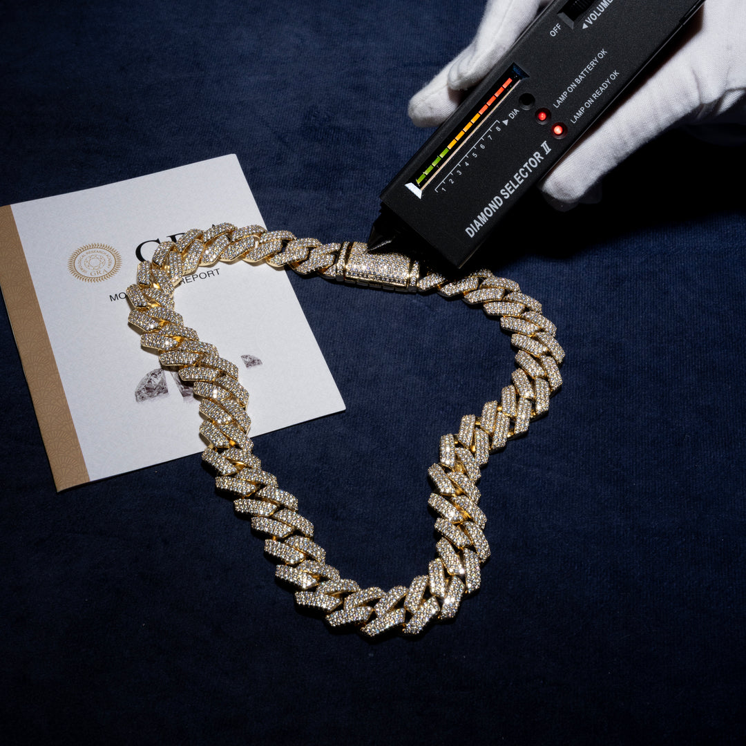 18MM 4-Row Cuban Chain - Moissanite & S925