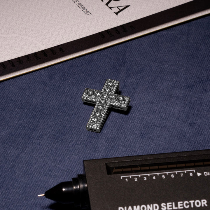 Round Cut Cross Pendant - Moissanite & S925