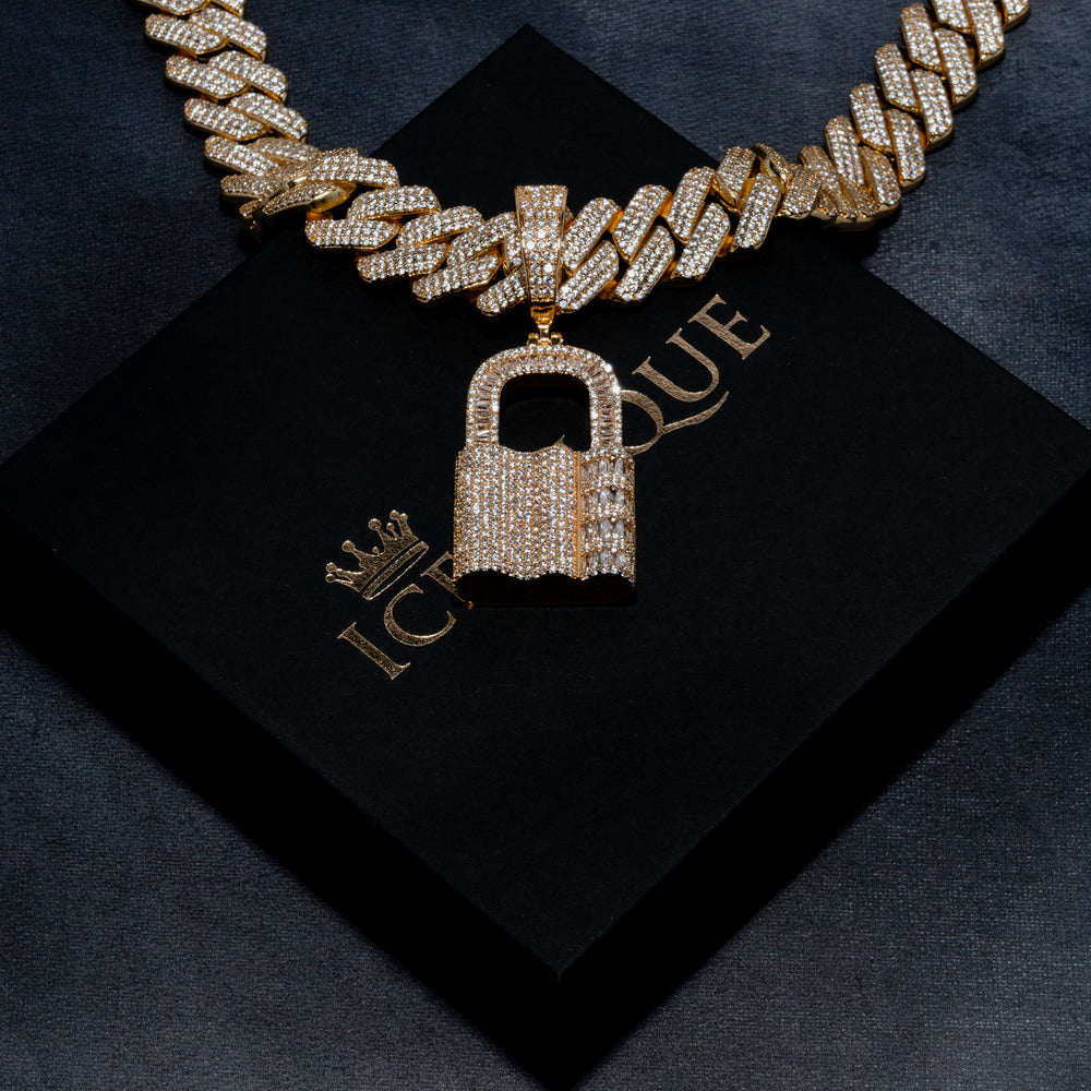 Iced Padlock Pendant - ICECLIQUE JEWELRY 