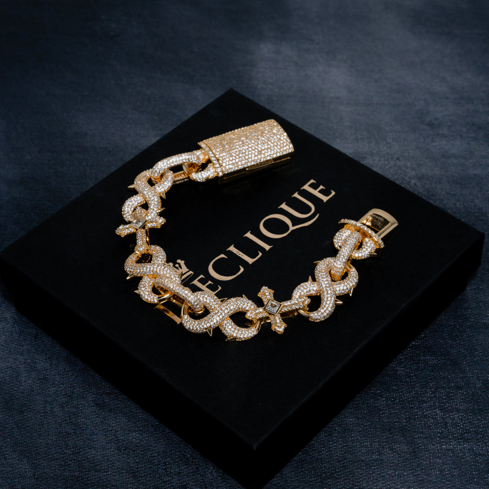 18MM Cross Bracelet - ICECLIQUE JEWELRY 
