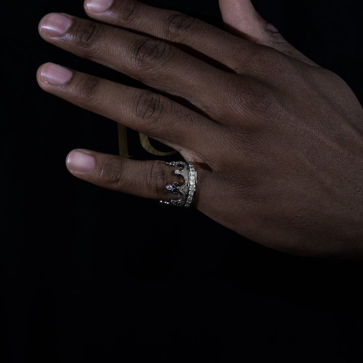 Crown Ring - Moissanite & S925