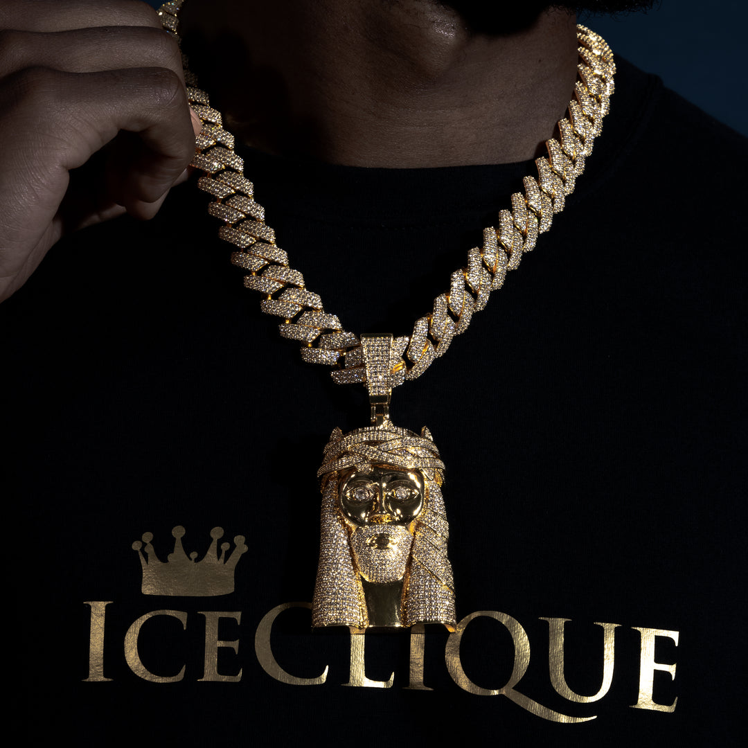 Micro Pave Jesus Pendant - ICECLIQUE JEWELRY 